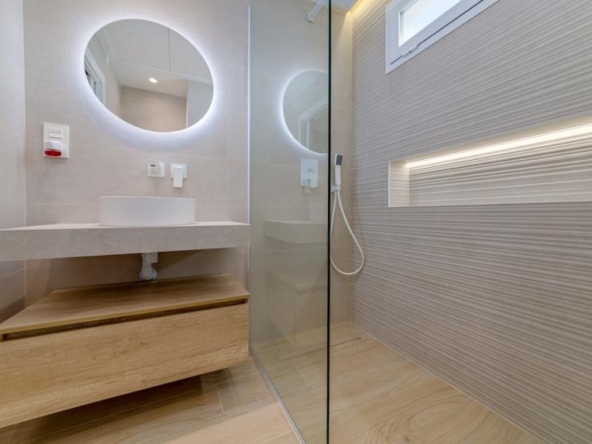 Area-beach-III-bathroom-01-Costa Blanca