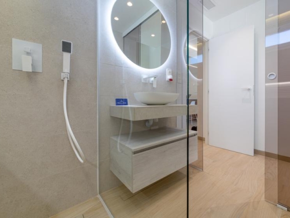 Area-beach-III-bathroom-02-Costa Blanca