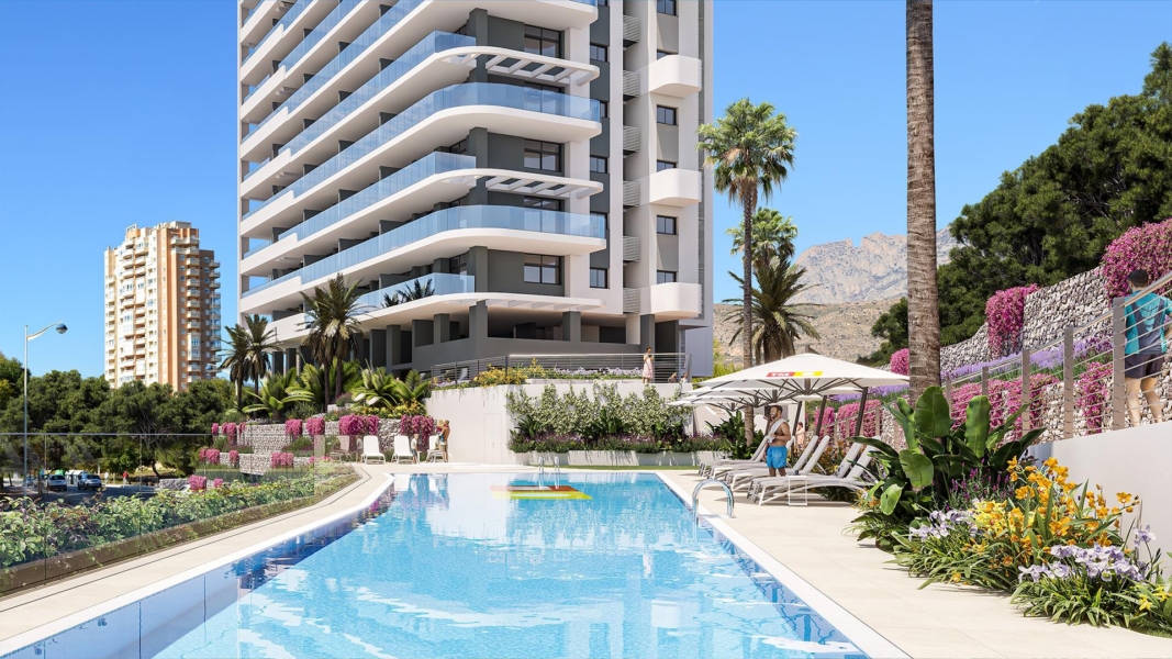 Eagle-Tower-pool-benidorm-costa blanca-appartment