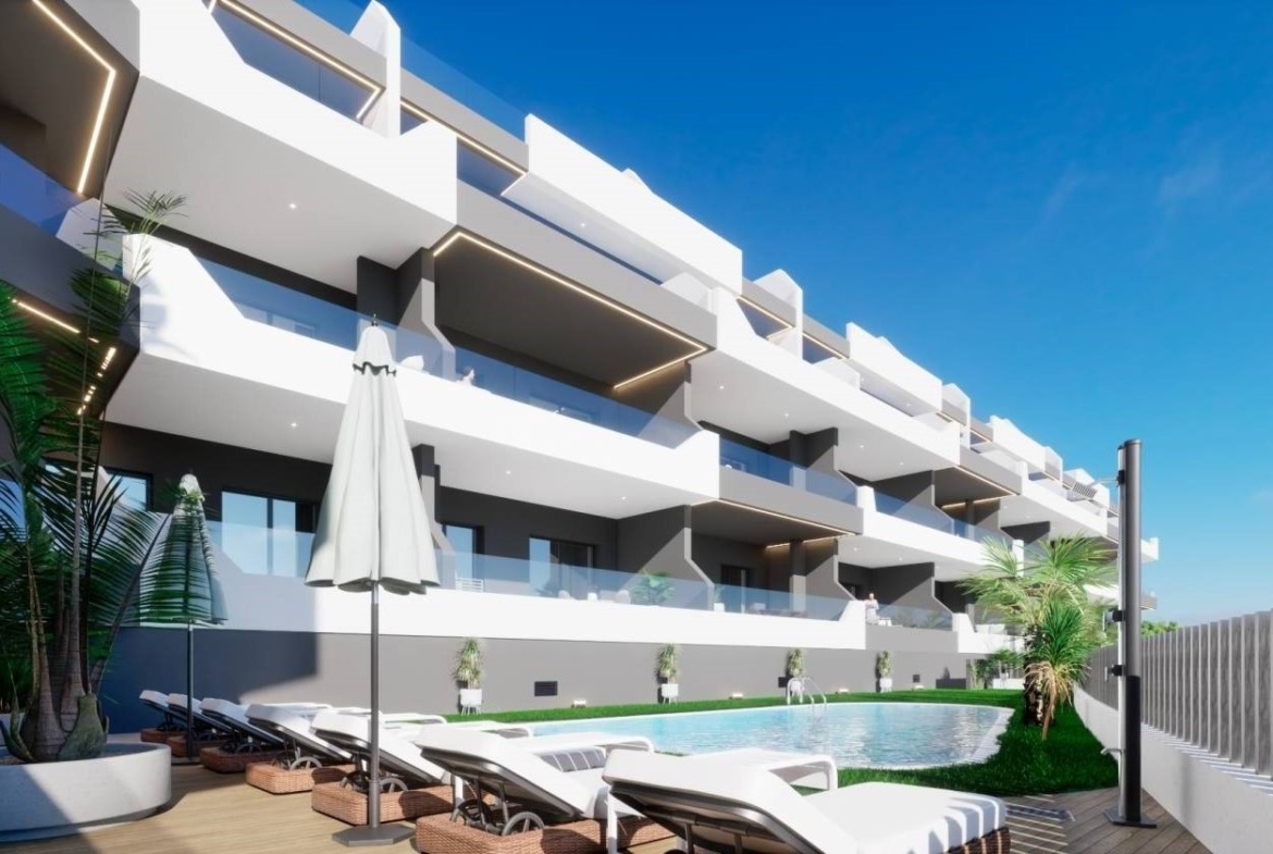 Moma-II-pool-02-outside-balcony-apartments