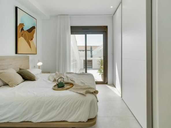 Playamar-XI-bedroom-02-Costa Blanca