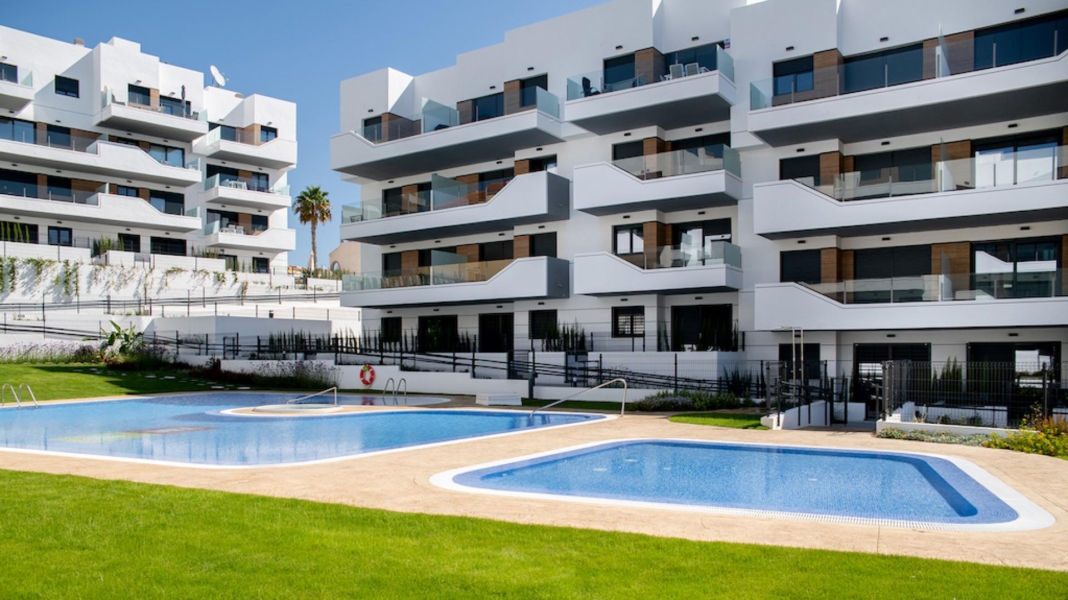 Aire-Residencial-Costa-Blanca-Pool-01