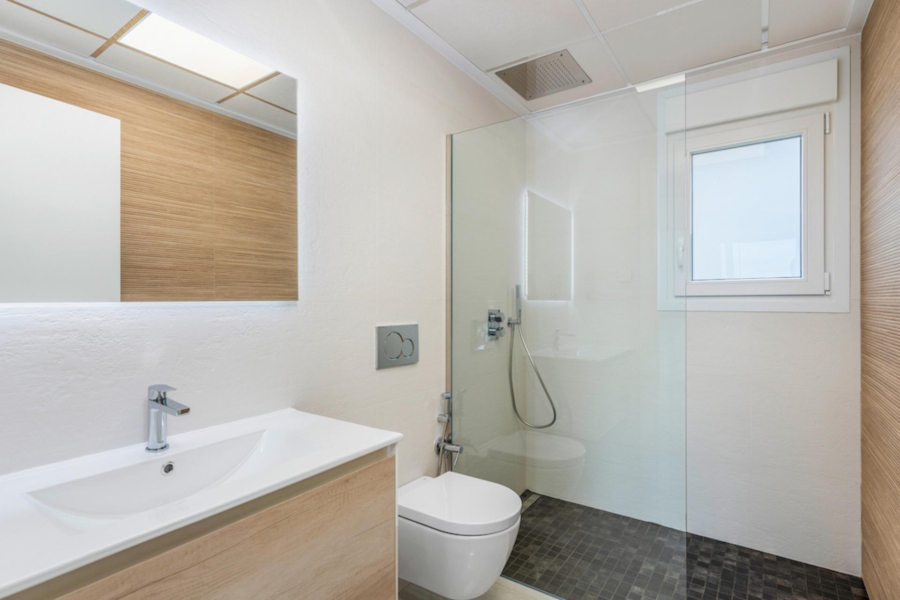 Residencial-Laguna-Azul-Bathroom-03-villa-costa blanca-los montesinos