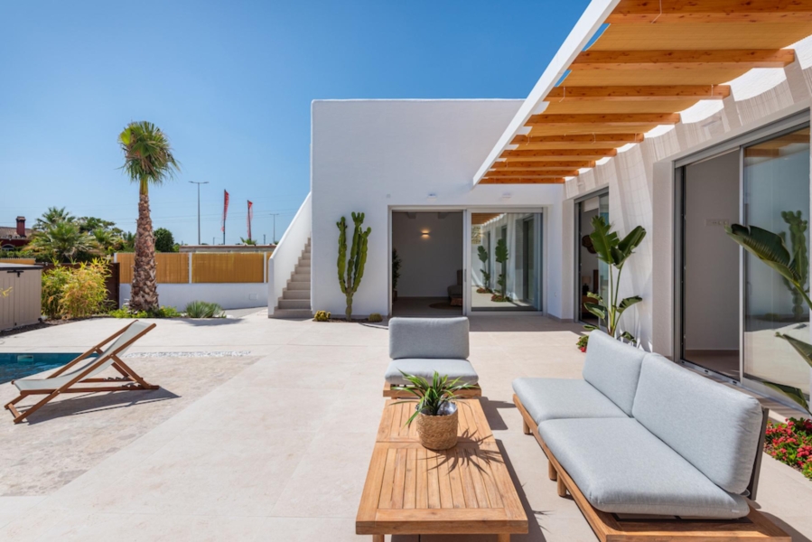 Villa-Creta-Garden Area-Costa Blanca