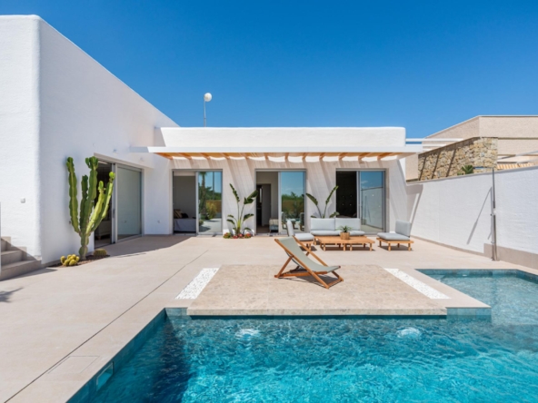 Villa-Creta-Pool-Costa Blanca