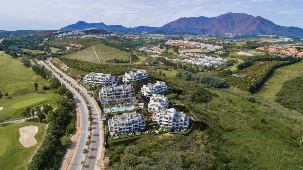 Alura Living