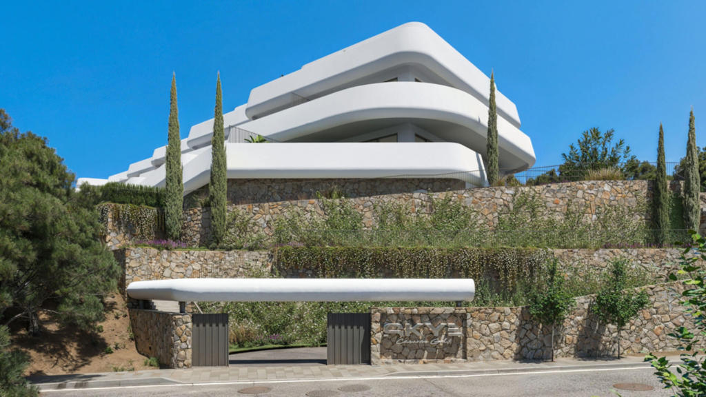 Sky Casares Golf