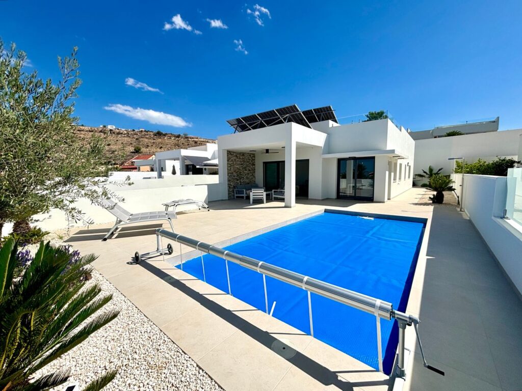 Benijofar Villas
