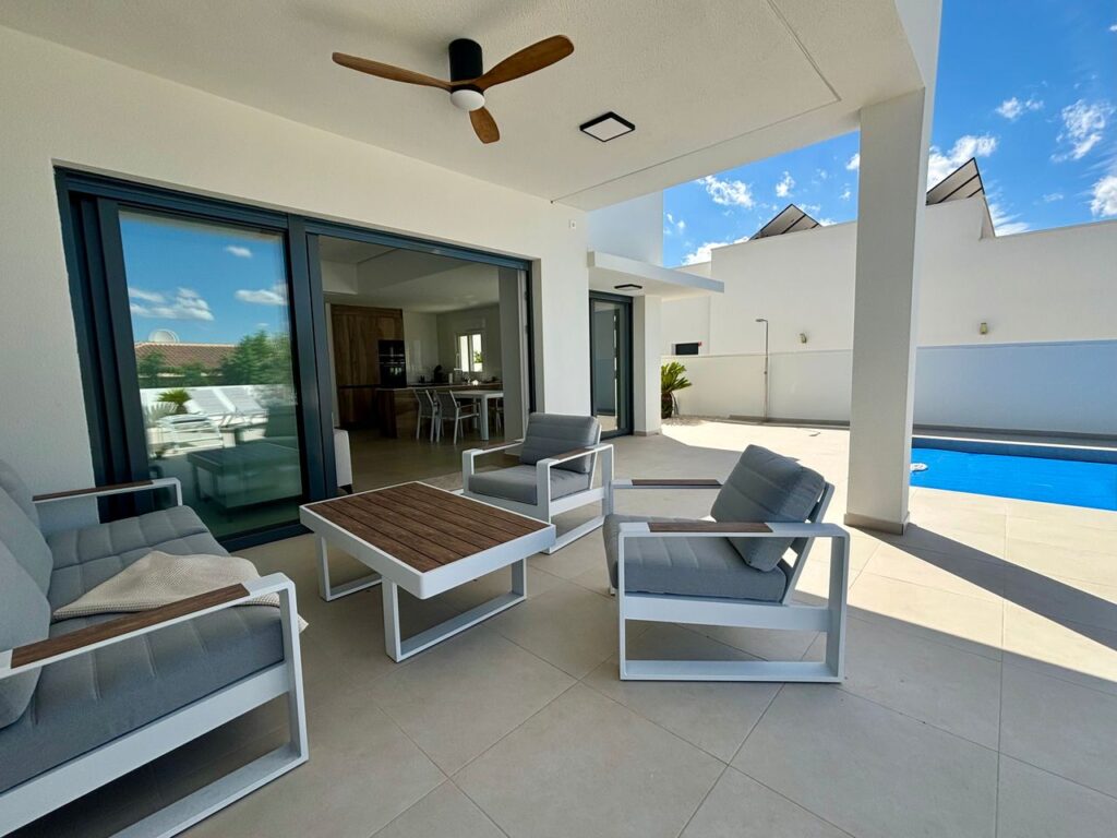 Benijofar Villas