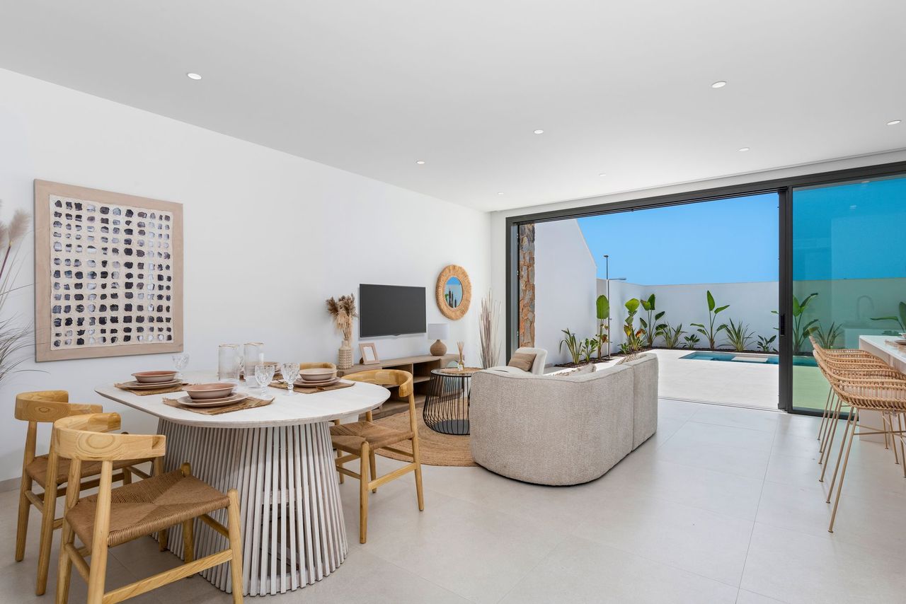 Villa Alejandra XIV - Square Living