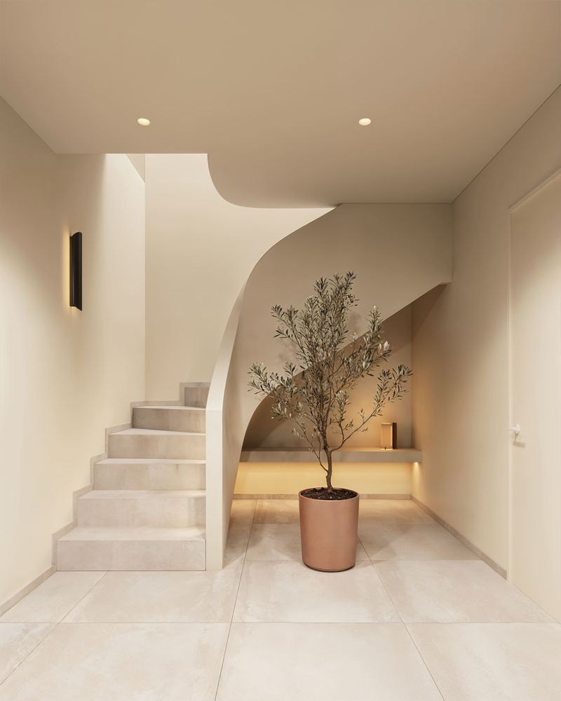 Larcosta Homes FG - Hall