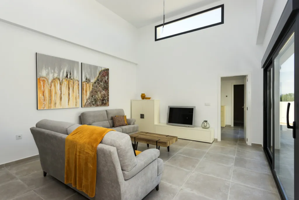 Nueva Daya Villa