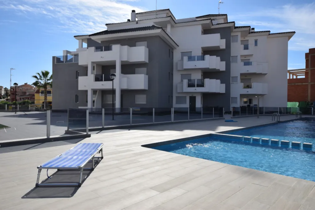SUNGOLFBEACH