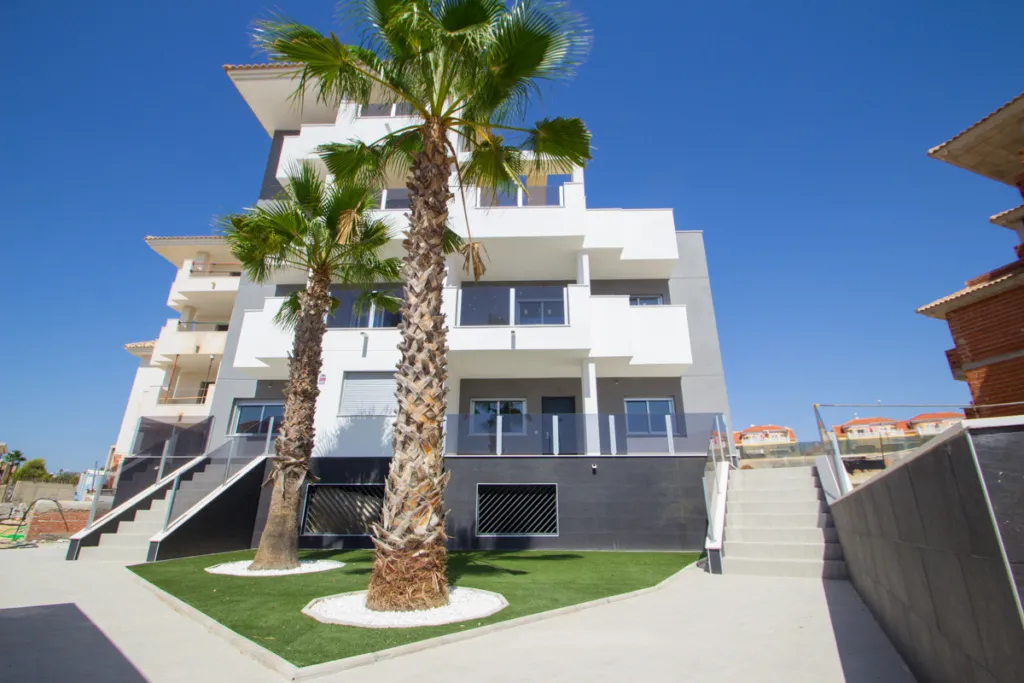 SUNGOLFBEACH
