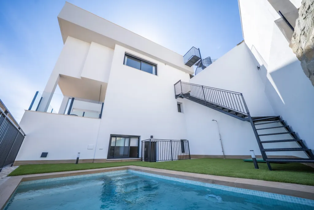 Arena Golf Villas