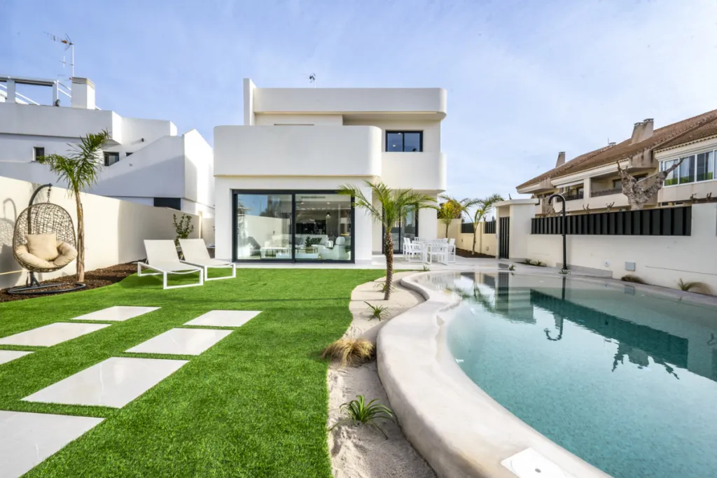 Serendipia Beach Villas