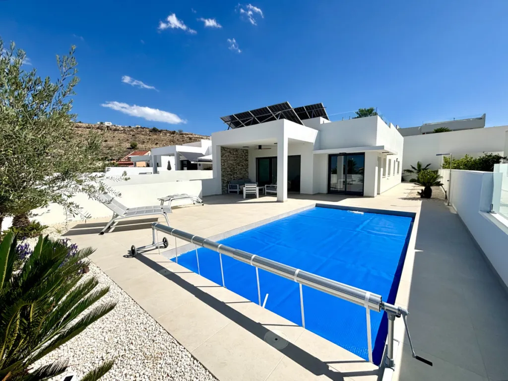 Benijofar Villas